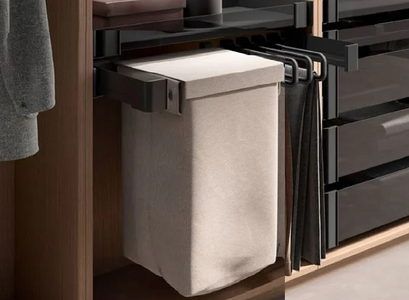 КОМПЛЕКТ Мешок для белья 450 мм Конеро W 710-770 мм, D 475 мм; мешок широкий 1 шт; вешалки 3 шт; черный Kessebohmer | официальный магазин